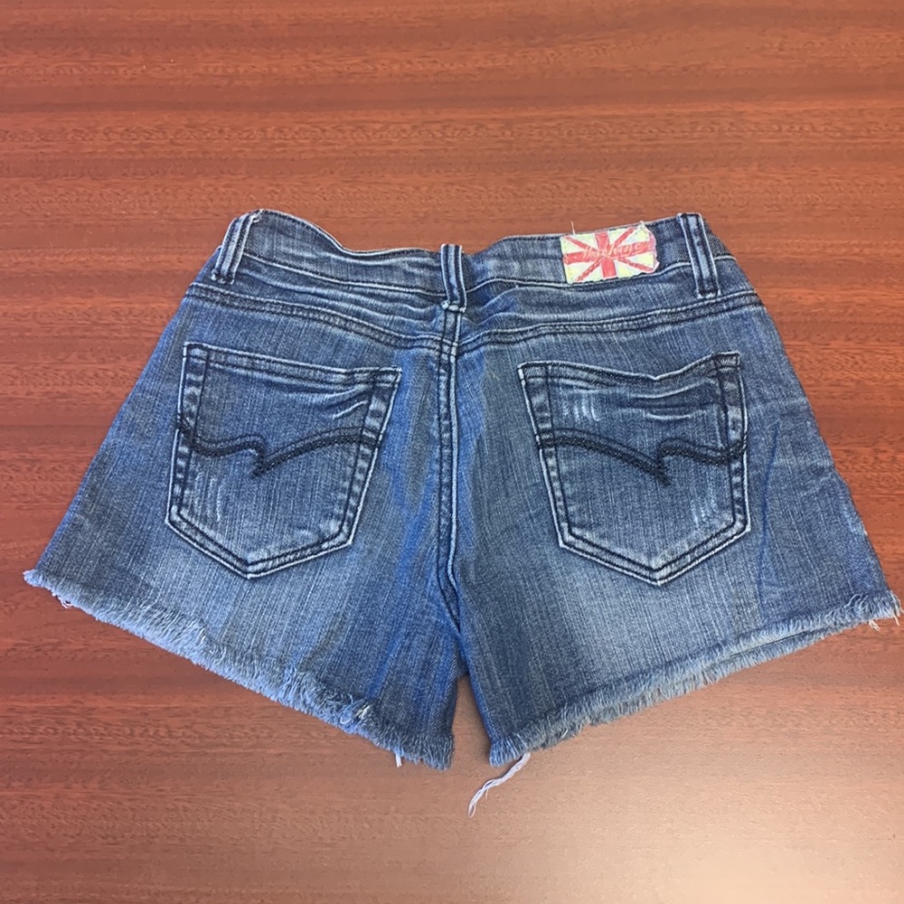 Machine Short Shorts - Picture 2 of 7